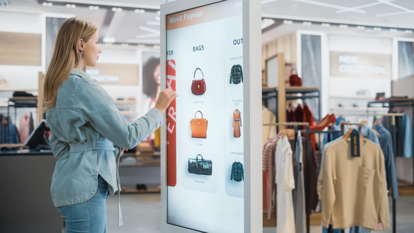 Operational Analytics for Retail